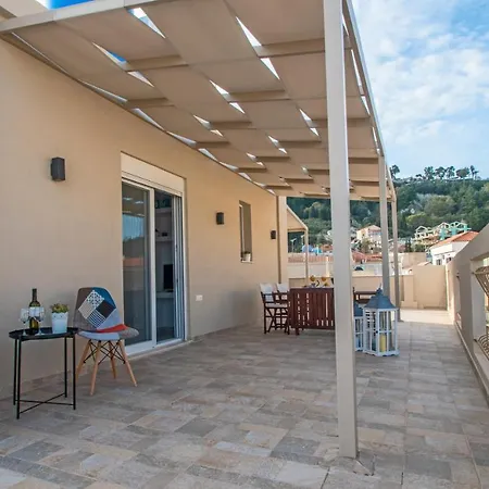 Apart-hotel Victor Junior By 